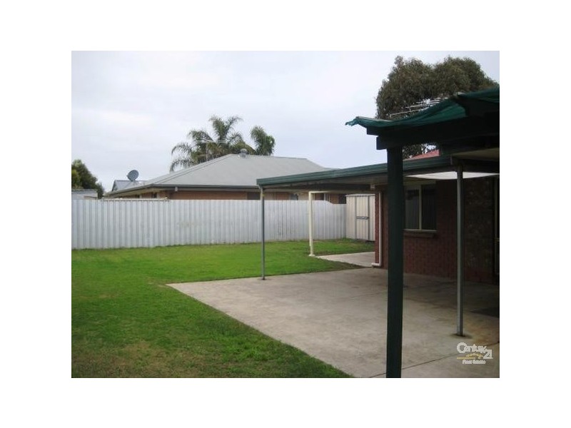 27 Cameron Road, Aldinga Beach SA 5173
