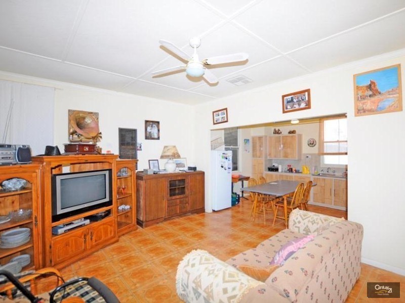 8 Stark Street, Aldinga Beach SA 5173