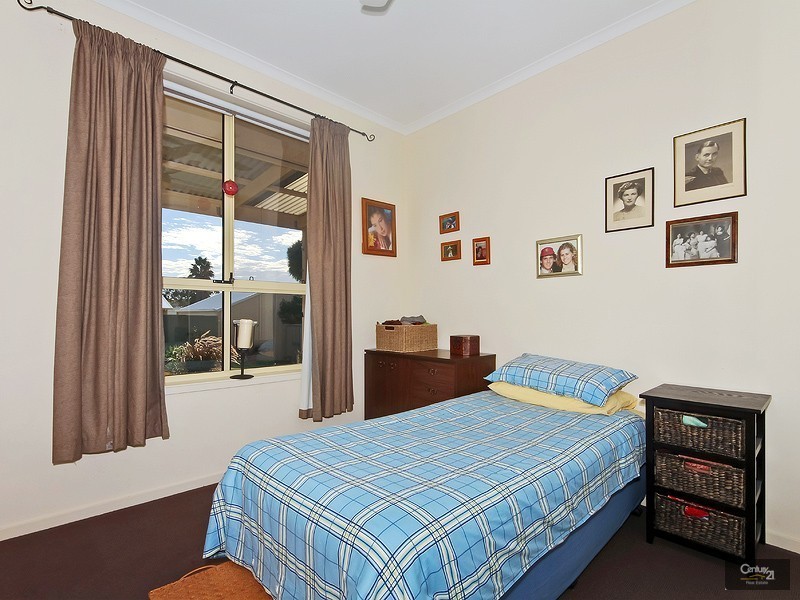 15 Sheoak Avenue, Aldinga Beach SA 5173