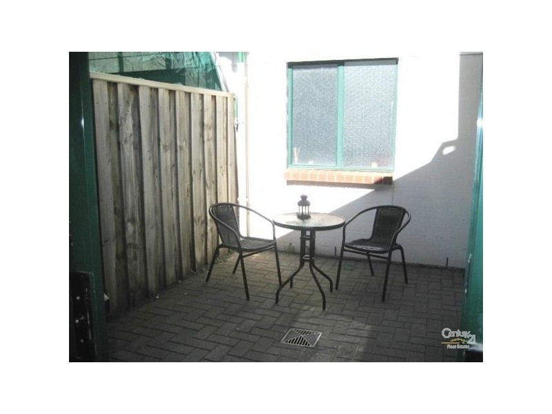 U2 1-5 Englewood Close, Seaford Rise SA 5169