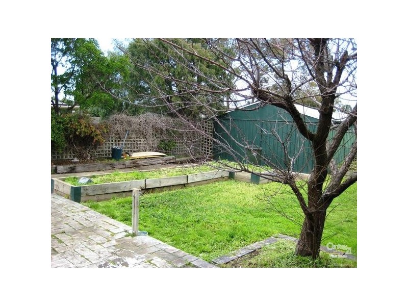 261 Commercial Road, Seaford SA 5169