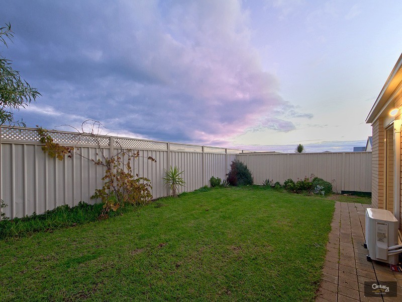 14 Blue Bay Avenue, Aldinga Beach SA 5173