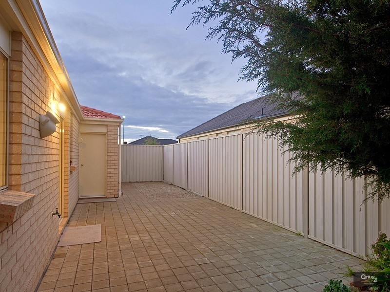 14 Blue Bay Avenue, Aldinga Beach SA 5173