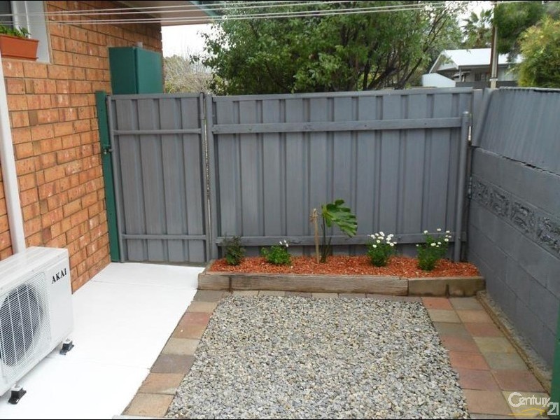 4/17 Storey Avenue, Aldinga Beach SA 5173