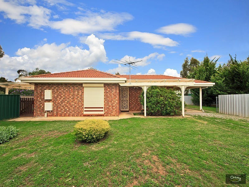 12 McKenzie Street, Aldinga Beach SA 5173