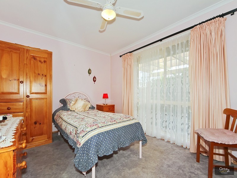 12 McKenzie Street, Aldinga Beach SA 5173