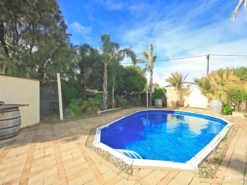 43 Harvey Crescent, Aldinga Beach SA 5173