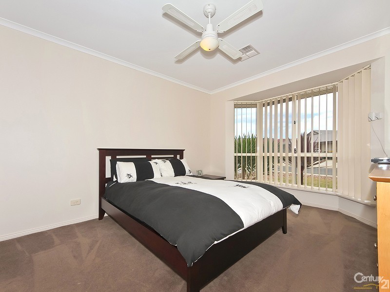 3 Chartreuse Court, Aldinga Beach SA 5173