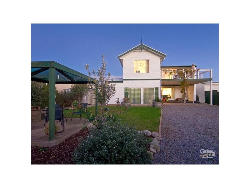 9 Tangier Blvd, Sellicks Beach SA 5174