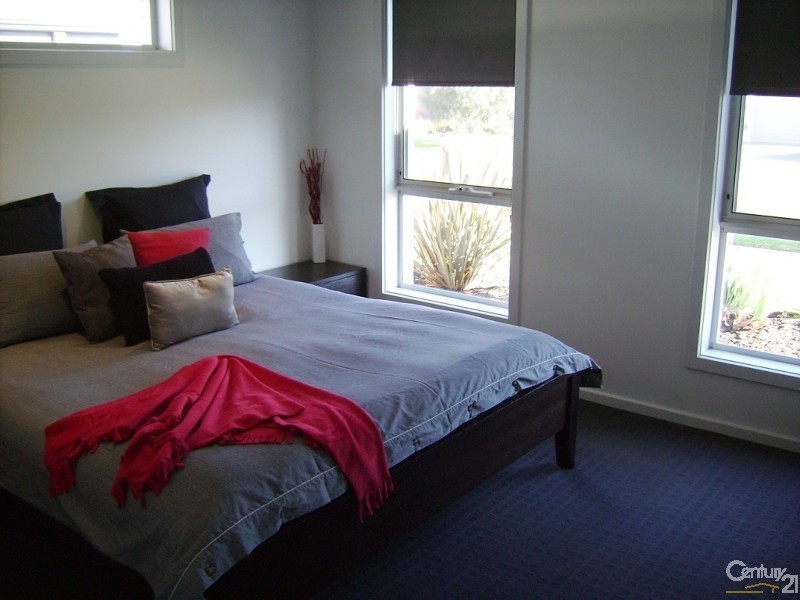 89 Kipsy Street, Aldinga Beach SA 5173