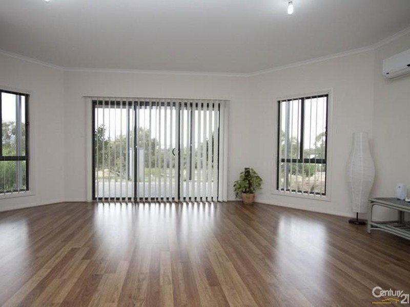 6 Lichen Walk, Aldinga Beach SA 5173