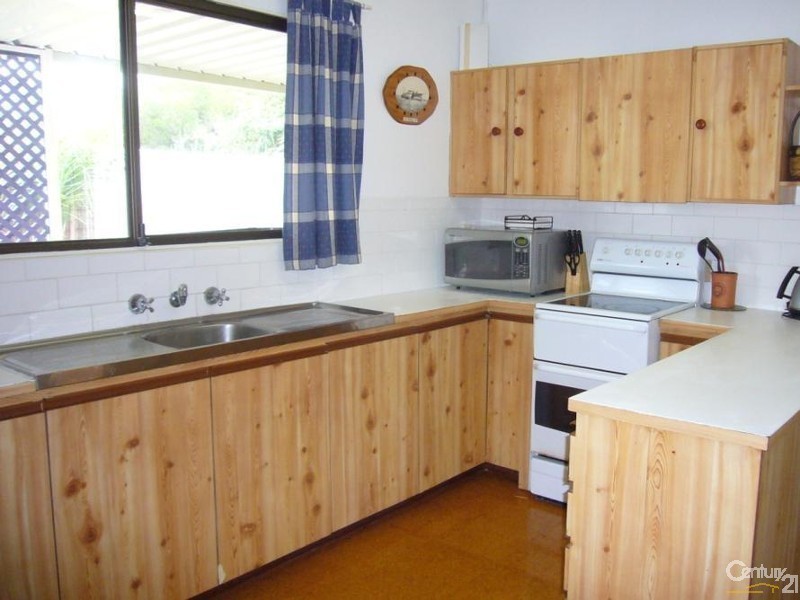 11 Thomas Street, Aldinga Beach SA 5173