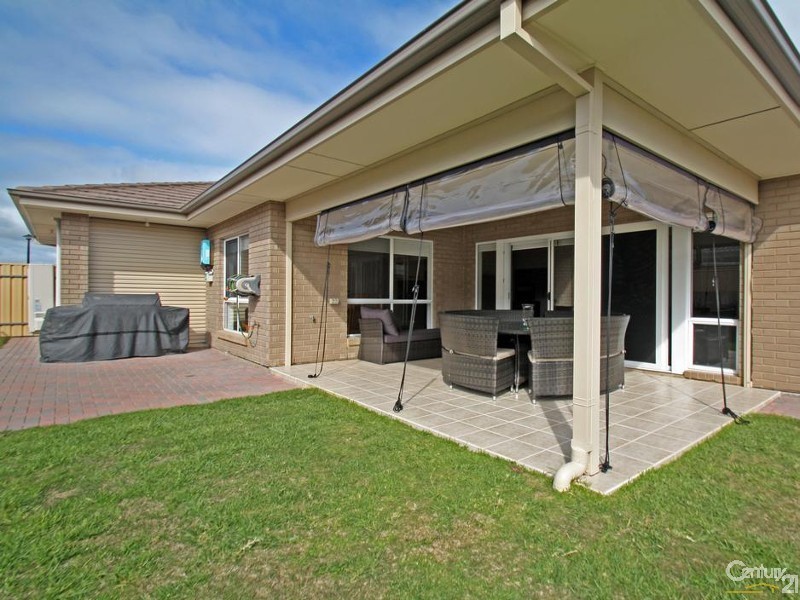 10 Whistlers Avenue, Aldinga Beach SA 5173
