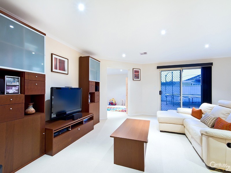 14 Urchin Crescent, Aldinga Beach SA 5173