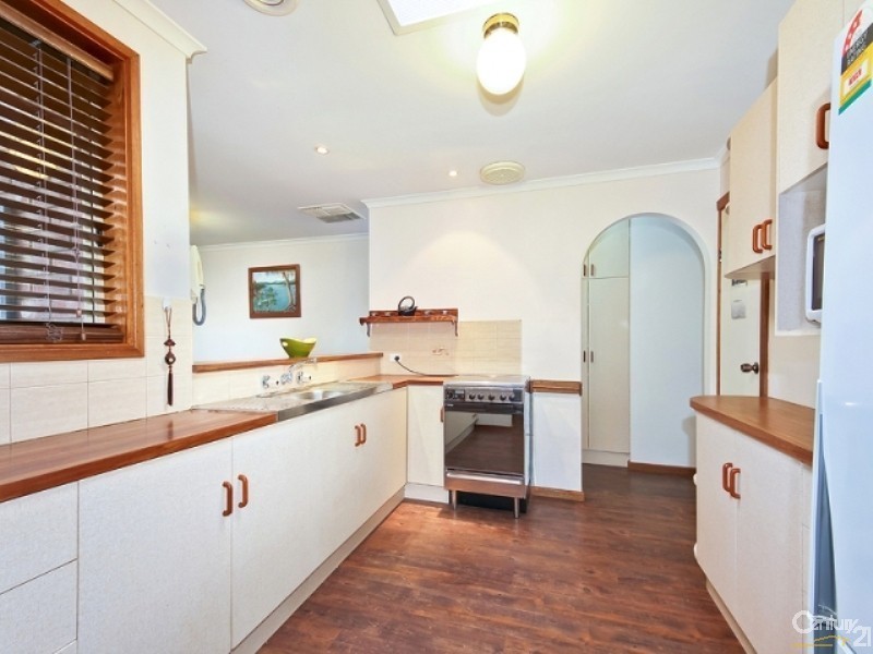 38 Quinliven Road, Aldinga Beach SA 5173