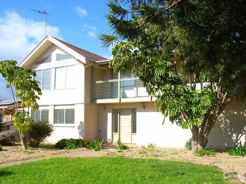 9 Polden Street, Aldinga Beach SA 5173