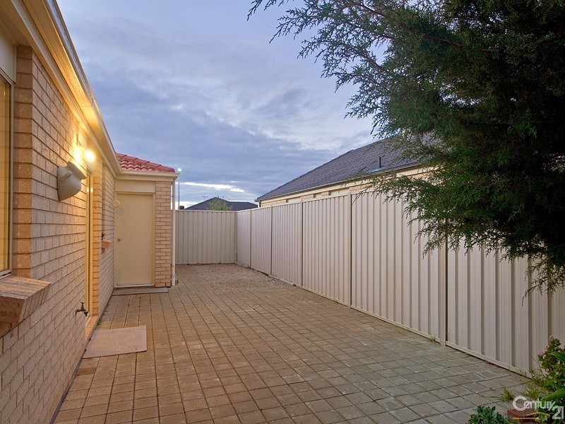 14 Blue Bay Avenue, Aldinga Beach SA 5173