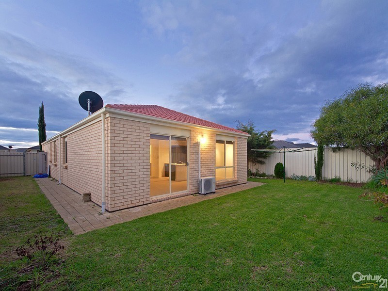 14 Blue Bay Avenue, Aldinga Beach SA 5173