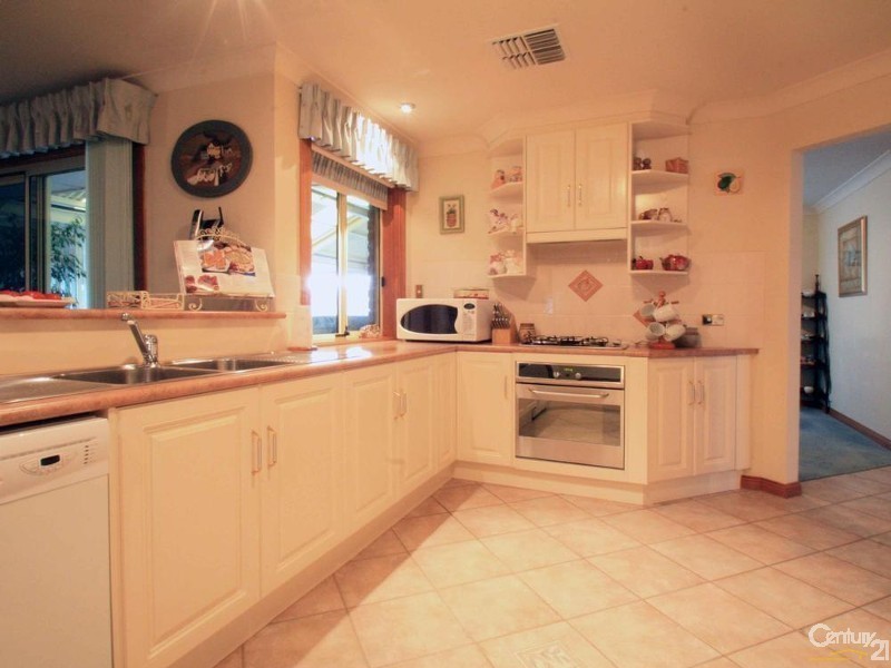 24 Spy Glass Hill Circuit, Seaford Rise SA 5169