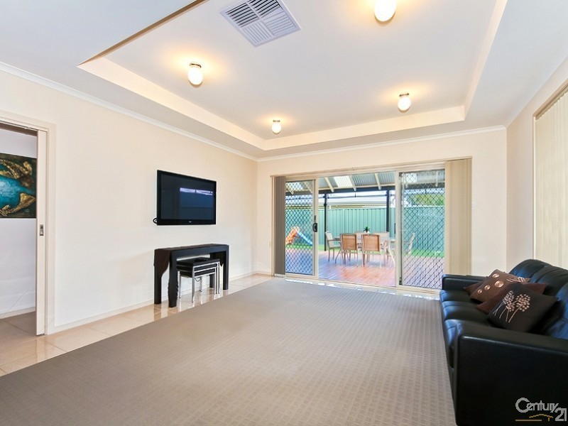 34 Emerald Boulevard, Aldinga Beach SA 5173