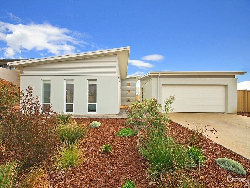 18 Whistlers Avenue, Aldinga Beach SA 5173