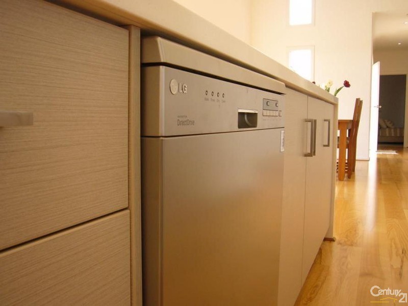 18 Whistlers Avenue, Aldinga Beach SA 5173