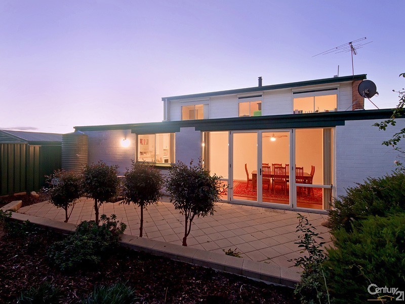 9 Tangier Boulevard, Sellicks Beach SA 5174