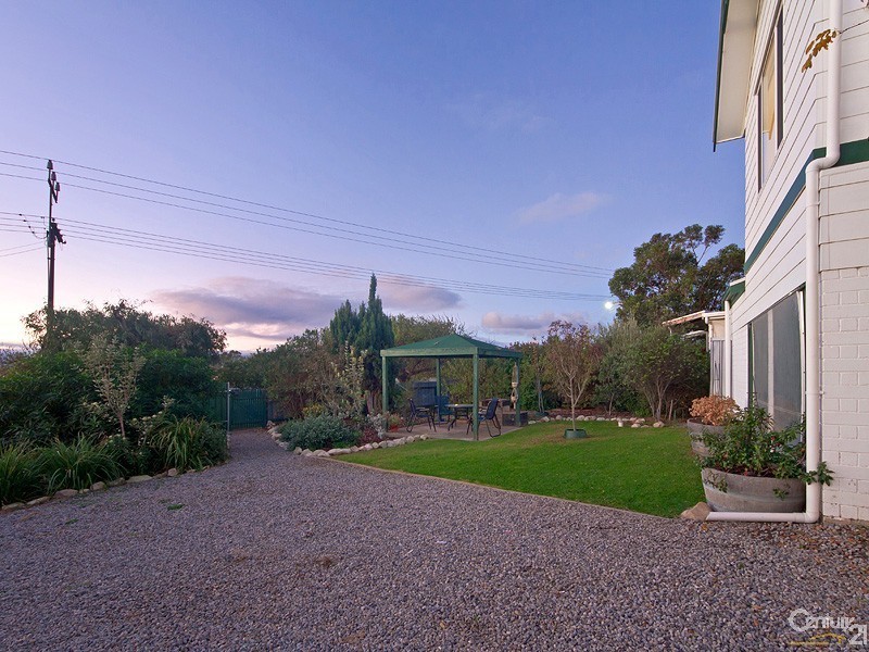 9 Tangier Boulevard, Sellicks Beach SA 5174