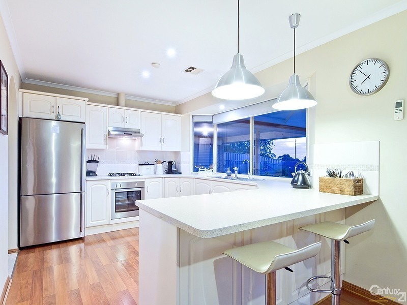 3 Charlton Terrace, Woodcroft SA 5162