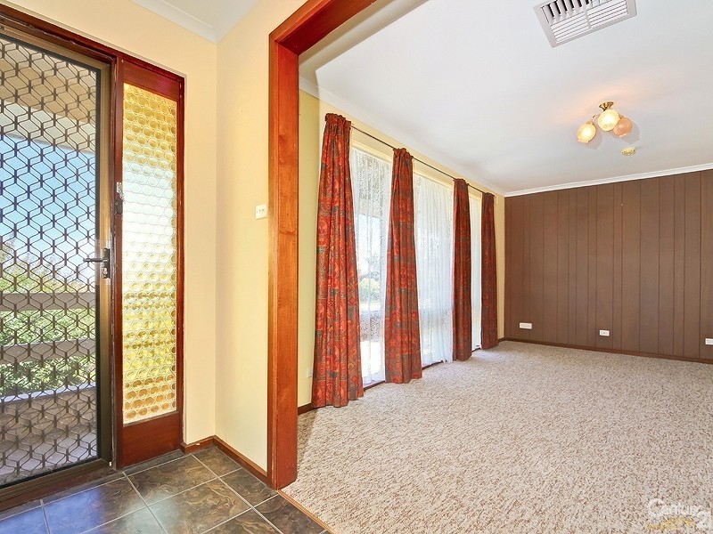 12 Leane Street, Huntfield Heights SA 5163