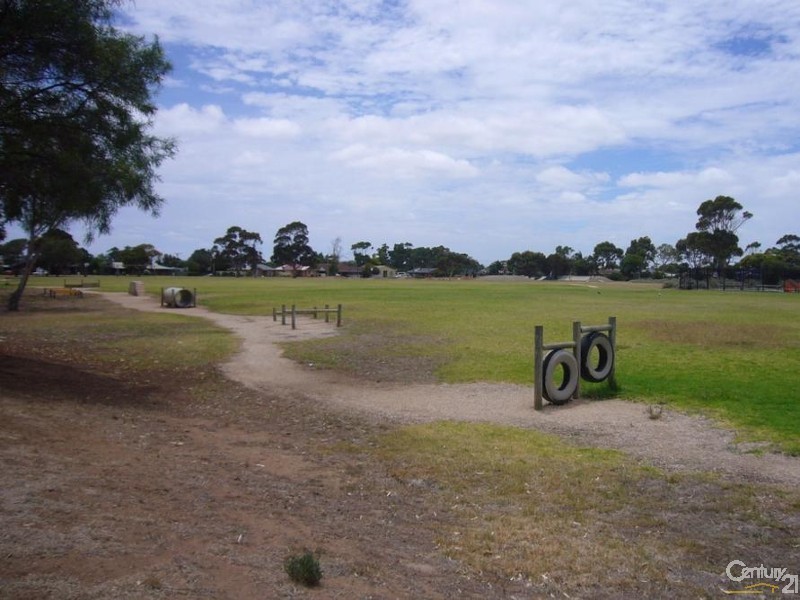 34 Stirling Crescent, Aldinga Beach SA 5173