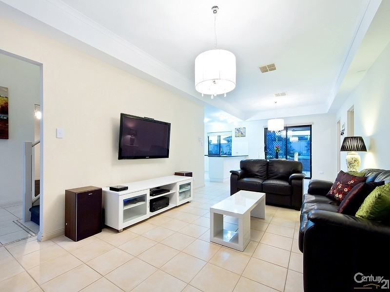 28 Wild Orchid Avenue, Aldinga Beach SA 5173