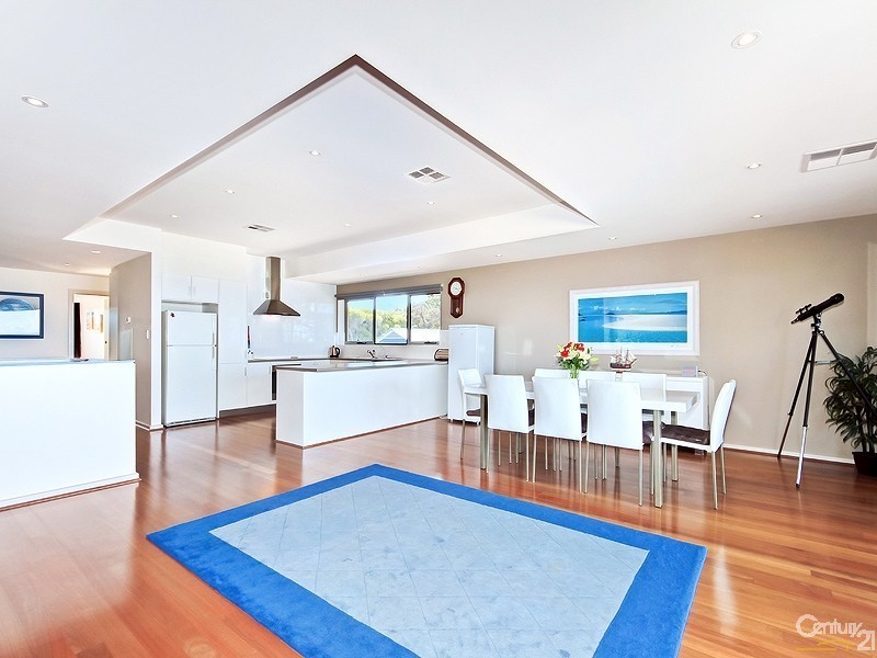 208 Esplanade, Aldinga Beach SA 5173