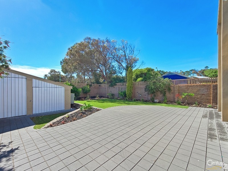 208 Esplanade, Aldinga Beach SA 5173