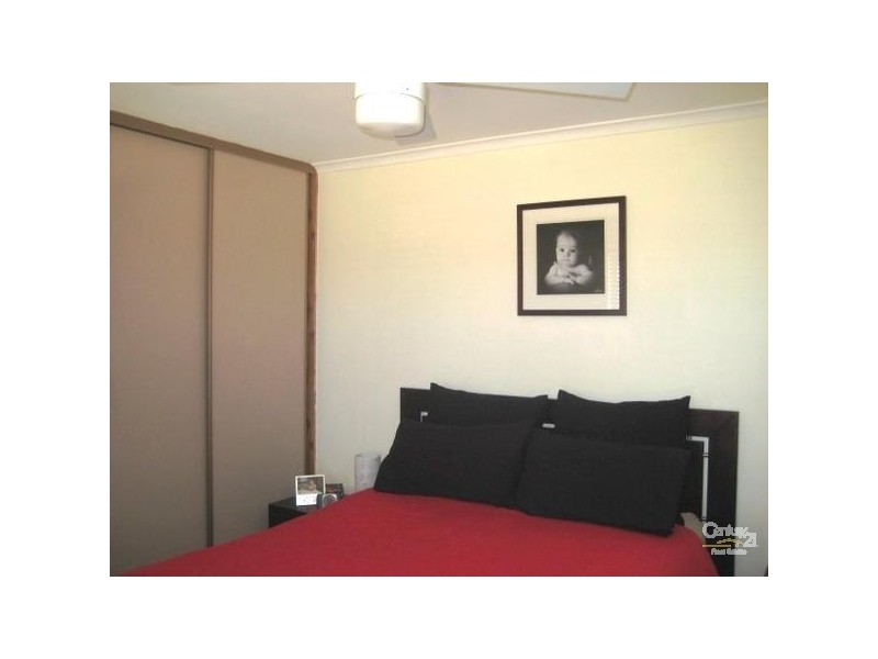 33 Woocalla Street, O’sullivan Beach SA 5166