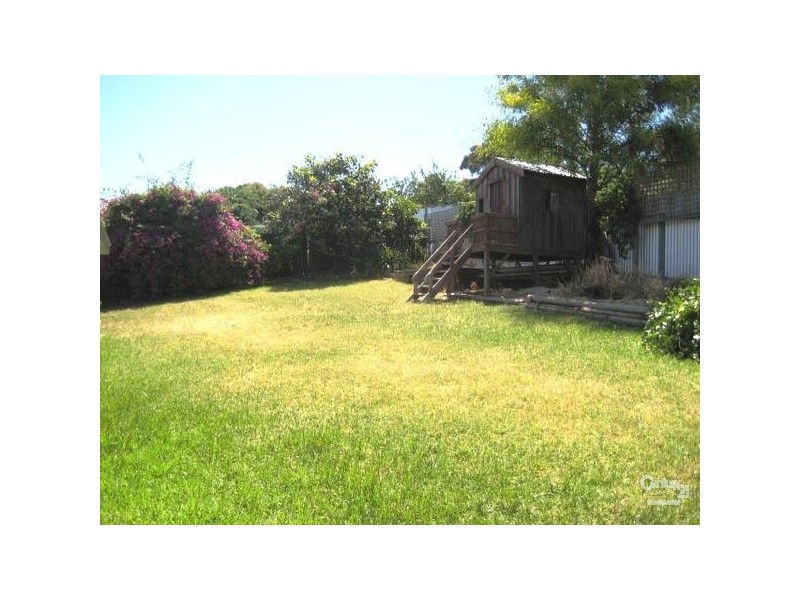 33 Woocalla Street, O’sullivan Beach SA 5166