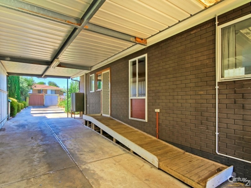 19 Cannes Drive, Sellicks Beach SA 5174