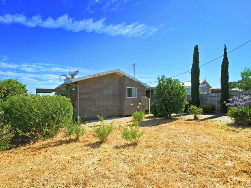 19 Cannes Drive, Sellicks Beach SA 5174