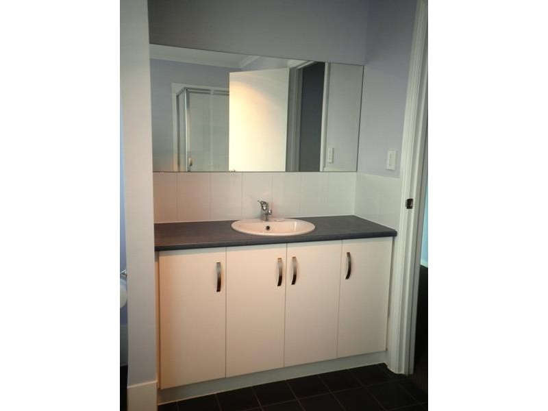 15a Whinnerah Ave, Aldinga Beach SA 5173