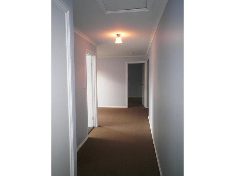 15a Whinnerah Ave, Aldinga Beach SA 5173