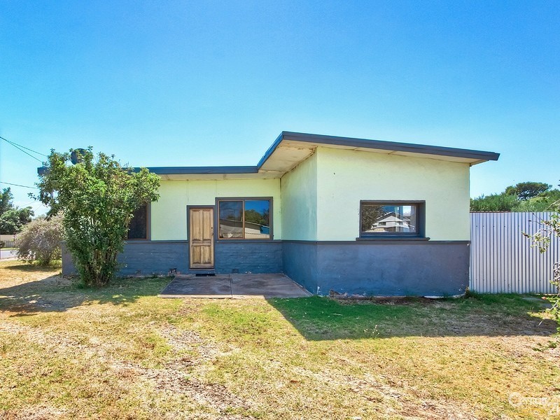10 Gordon Street, Aldinga Beach SA 5173