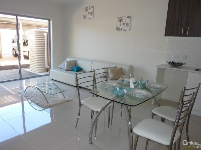 5/8 Kitto Crescent, Aldinga Beach SA 5173