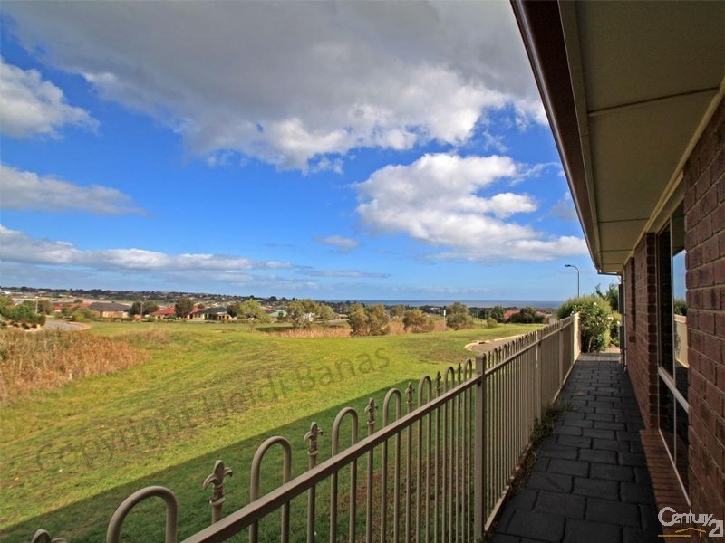 19 Waterford Circuit, Seaford Rise SA 5169
