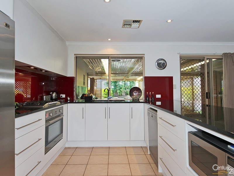 19 Waterford Circuit, Seaford Rise SA 5169