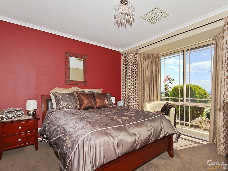 19 Waterford Circuit, Seaford Rise SA 5169