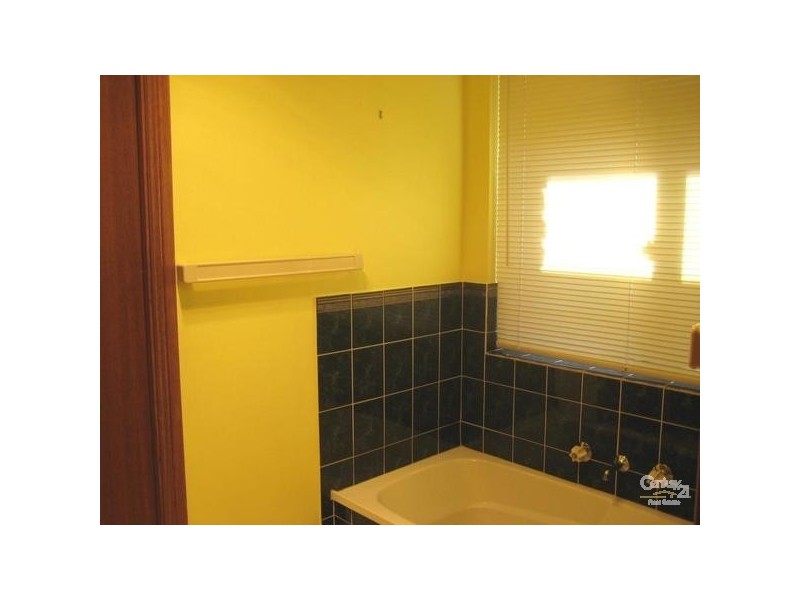 32 Windlass Square, Seaford Rise SA 5169