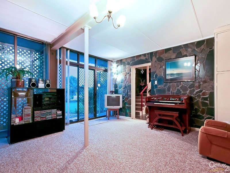 8 Quinliven Road, Aldinga Beach SA 5173