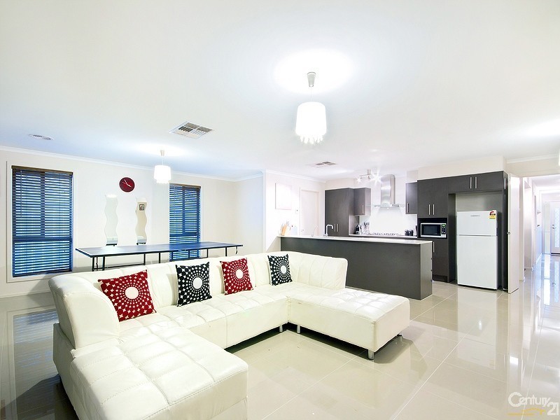 24 Whistlers Avenue, Aldinga Beach SA 5173