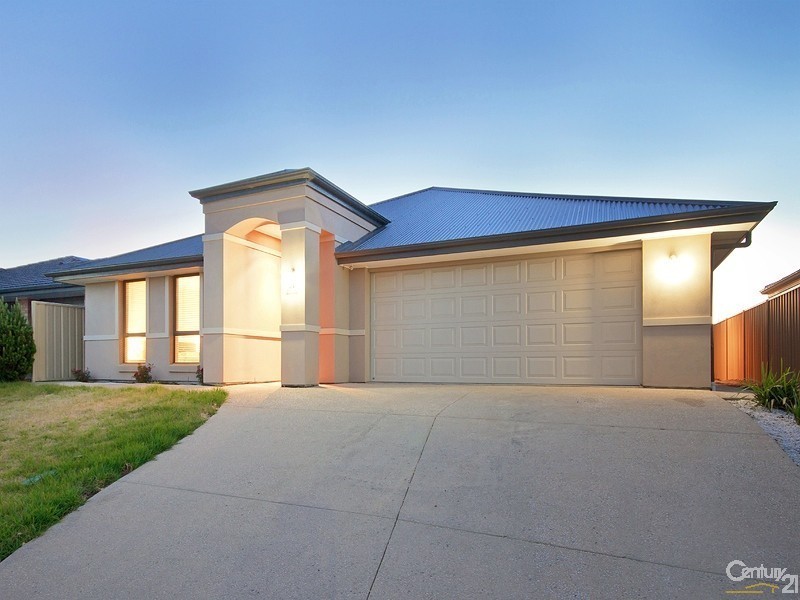 24 Whistlers Avenue, Aldinga Beach SA 5173