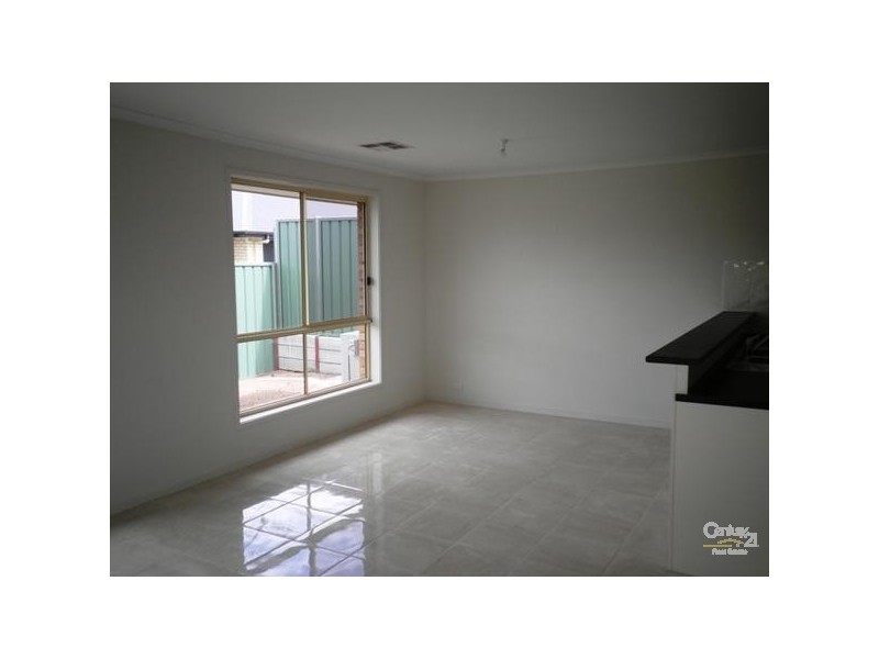 16 Sapphire Way, Aldinga Beach SA 5173